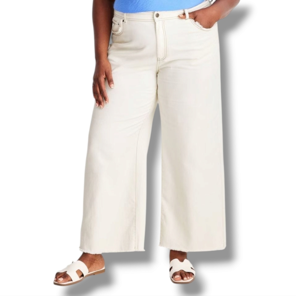 NWT Future Collective High Rise Straps Leg Jeans Jeans In Cream  24W Plus Size
